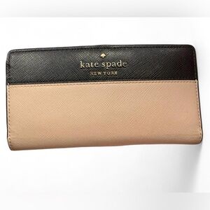 Kate Spade Black and Tan Wallet